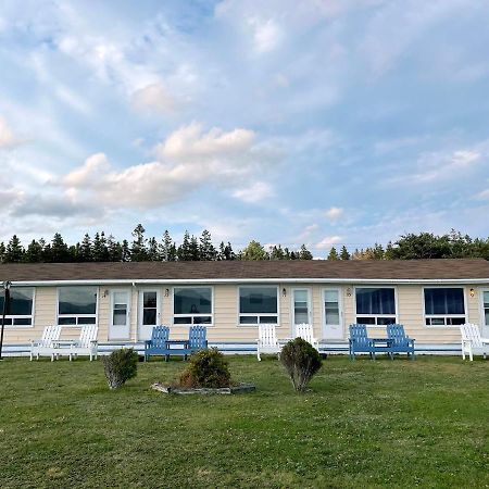 Sea Breeze Motel Ингониш Экстерьер фото