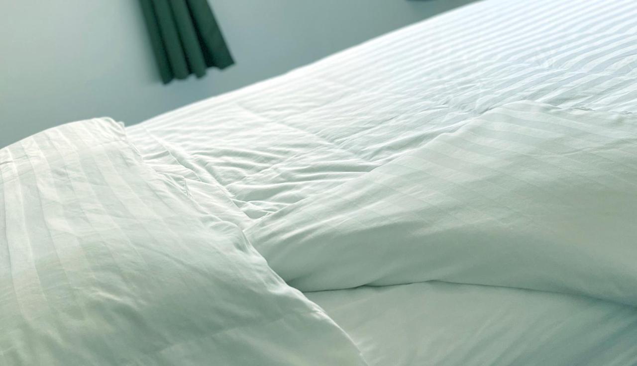 Sea Breeze Motel Ингониш Экстерьер фото